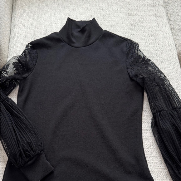 Black Sequin Crop Tank Top - Picture 5 of 6